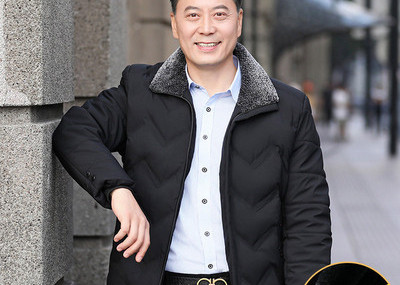 Új modell férfi kabát kapucnival - alkalmas télire