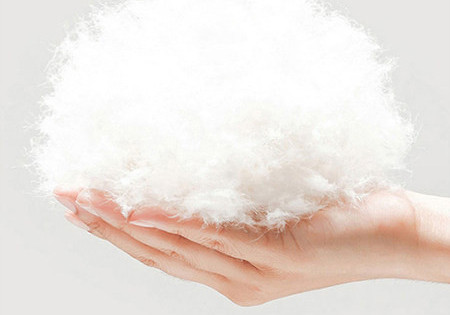 Kapuutsiga ja värvilise mustriga soe talvejope