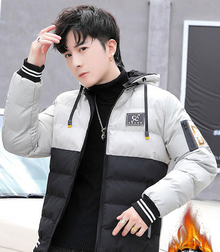 Kolmes värvitoonis lipsude ja kapuutsiga talvejope