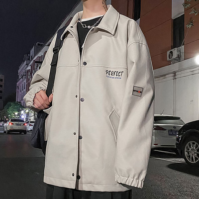 Meeste lai nööpide ja kirjaga jope