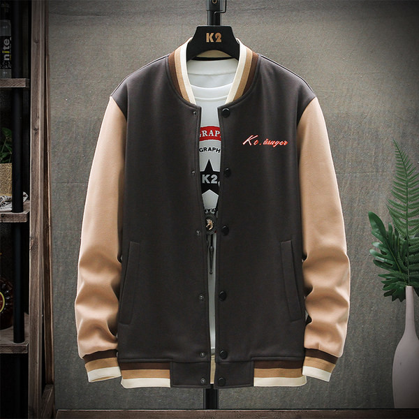 Igapäevane nööpide ja kirjaga meeste jope