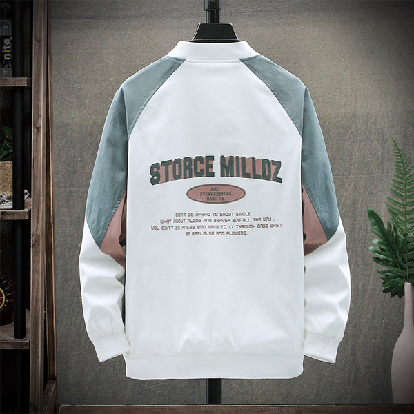 Férfi kabát gombokkal fehér és bézs színben