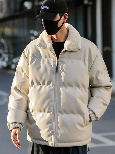 Moodne meeste jope tavaline mudel sule ja lukuga