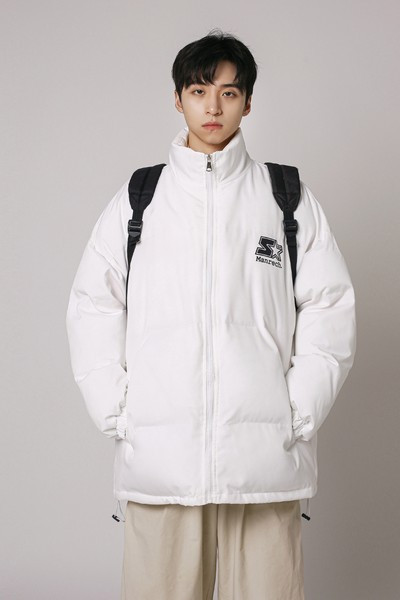 Ανδρικό χειμωνιάτικο μπουφάν με ψηλό γιακά και έμβλημα