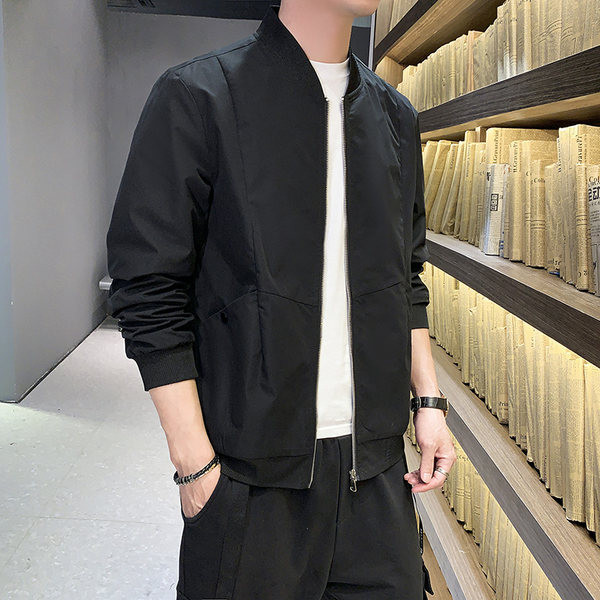 Kevadine kummiku ja lukuga meeste jope