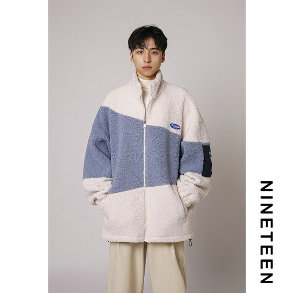 Tõmbluku ja kõrge kraega talvejope