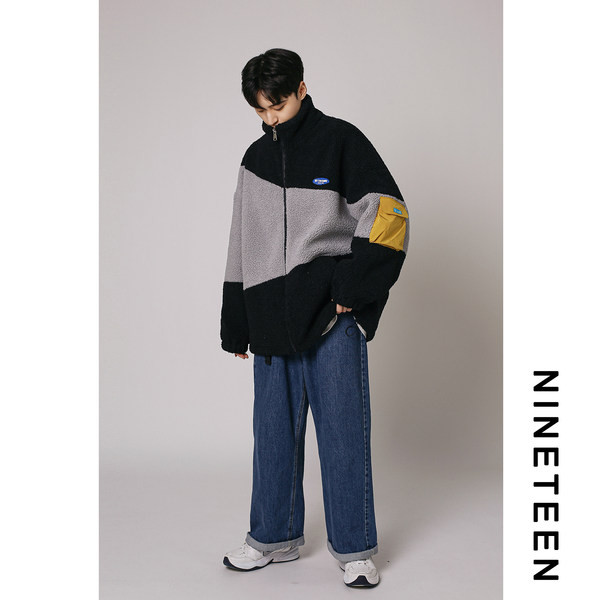 Tõmbluku ja kõrge kraega talvejope