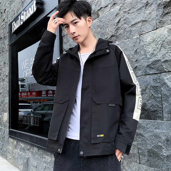 Kapuutsi ja taskutega meeste sügisjope