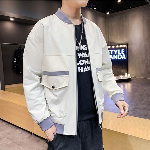 Tõmbluku ja taskutega kevadine meeste jope