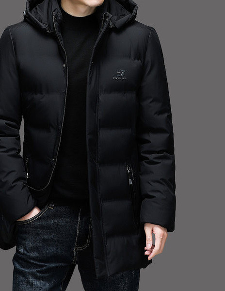 Kapuutsiga ja pealdisega meeste talvejope