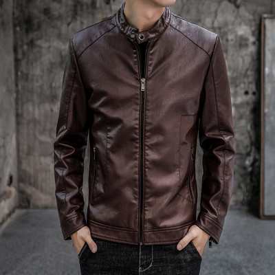 Stílusos férfi bőrdzseki cipzárral és gombokkal