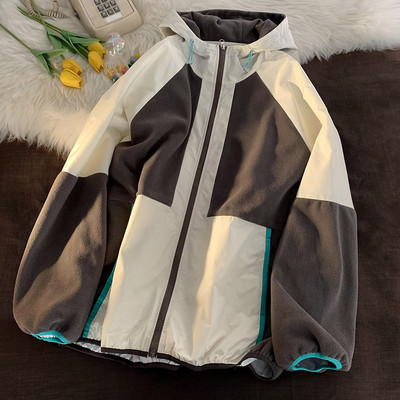 Kapuutsi ja lukuga meeste jope - kolme värvi