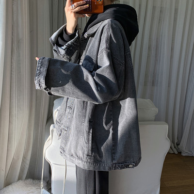 Férfi széles farmerdzseki gombokkal