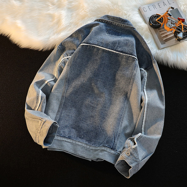 Modern férfi farmer dzseki kék színben