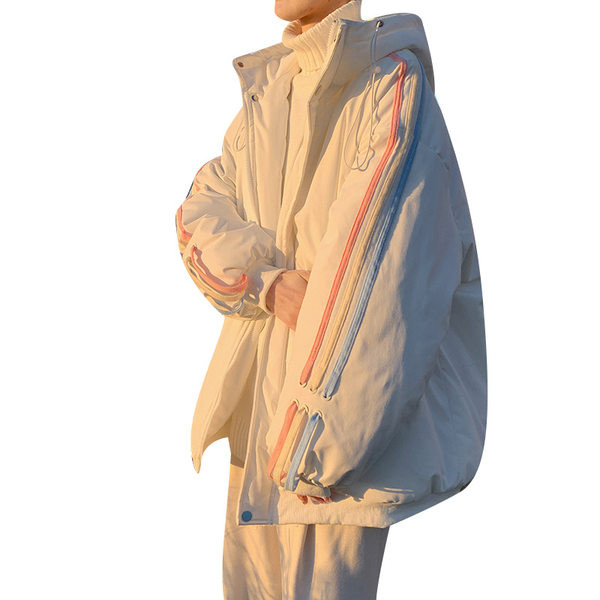 Széles férfi kabát szegéllyel és cipzárral