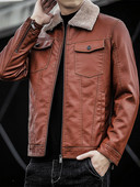 Aktuális férfi bőrdzseki pehelycipzárral és gombokkal