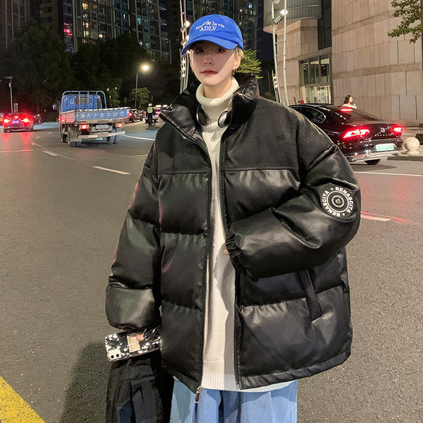 Férfi téli kabát cipzárral és magas gallérral