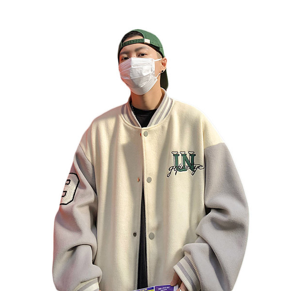 Ingyenes modell férfi dzseki alacsony gallérral