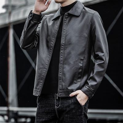 Férfi tavaszi kabát műbőrből, klasszikus gallérral