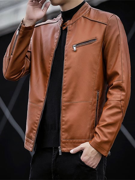 Új modell bőrdzseki zsebekkel és cipzárral férfiaknak