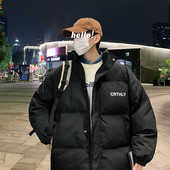 Férfi széles kabát hímzéssel - télire alkalmas