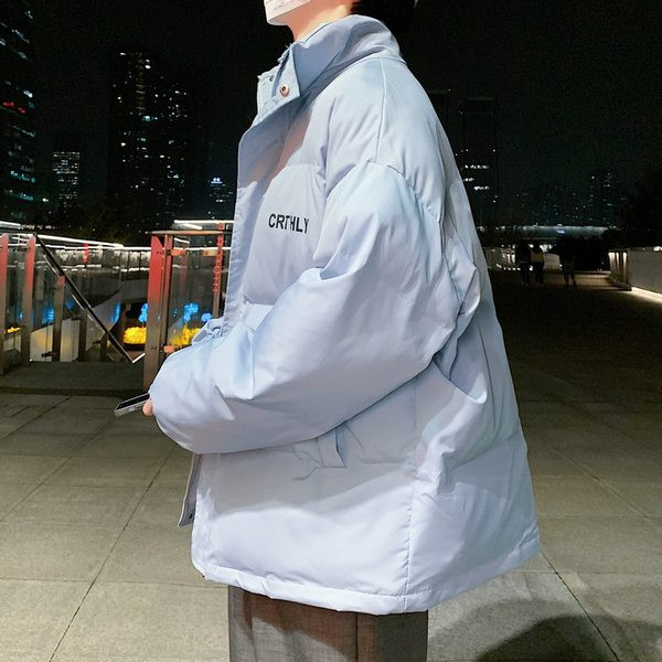 Férfi széles kabát hímzéssel - télire alkalmas