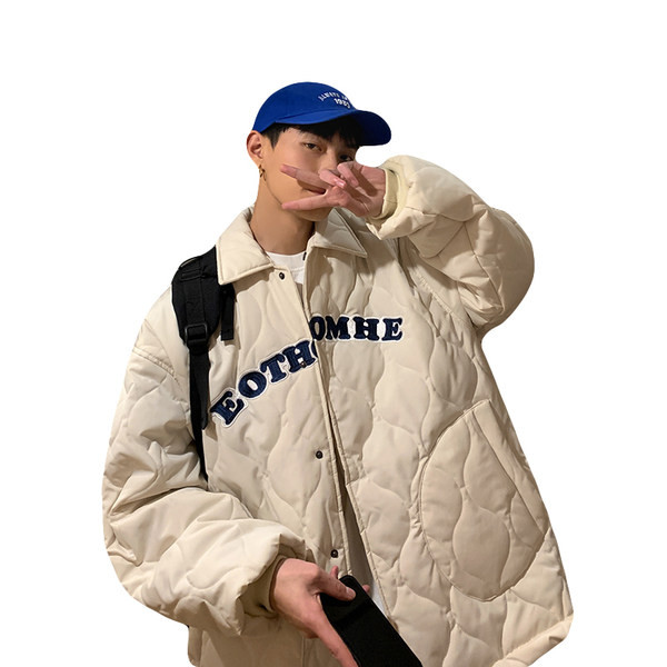 Új modell férfi steppelt kabát hímzéses felirattal