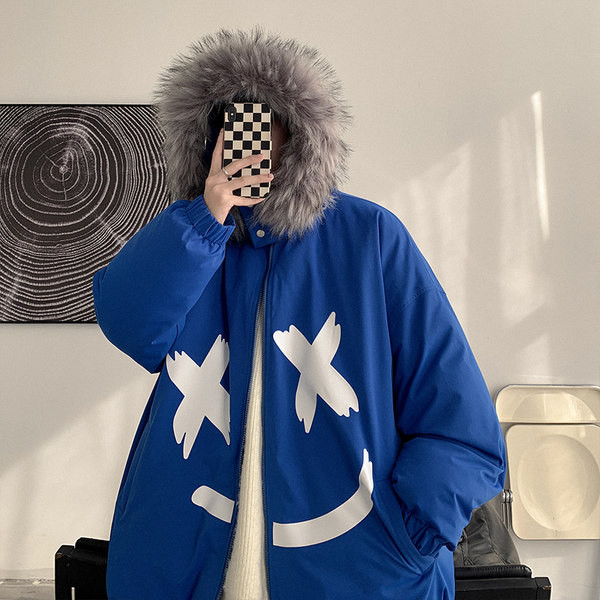 Mindennapi férfi kabát kapucnival