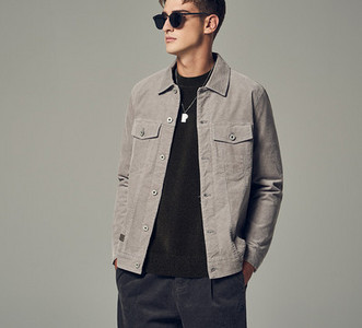 Férfi tavaszi kabát gombokkal, négy színben