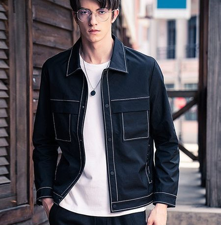 Klassikalise munaga kevadine meeste jope