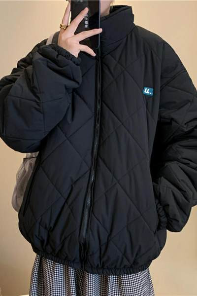 Férfi téli kabát magas gallérral és cipzárral