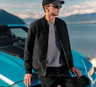 Modern férfi vékony kabát két modellben, cipzárral