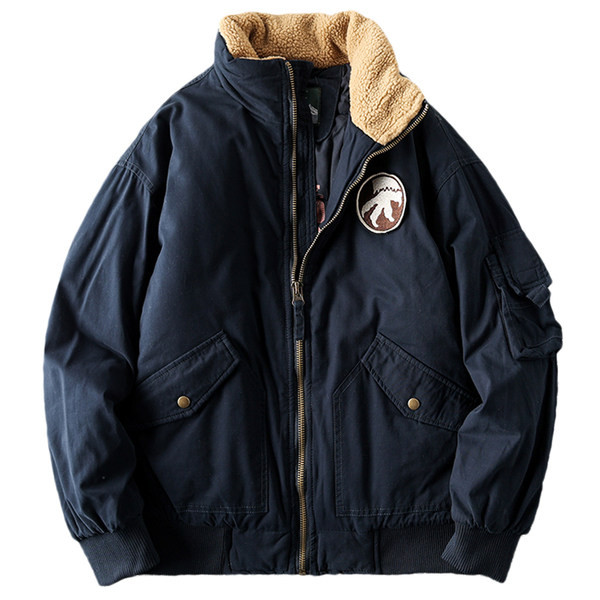 Ανδρικό μπουφάν με έμβλημα και πουπουλένιο γιακά