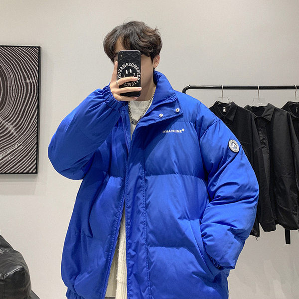 Téli férfi kabát greika felirattal és emblémával