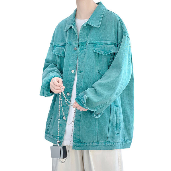 Nööpide ja taskutega meeste jope