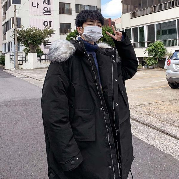 Téli kabát tollal és zsebekkel, három színben