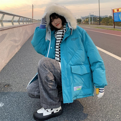 Ανδρικό φαρδύ μπουφάν με κουκούλα και βαθιές τσέπες