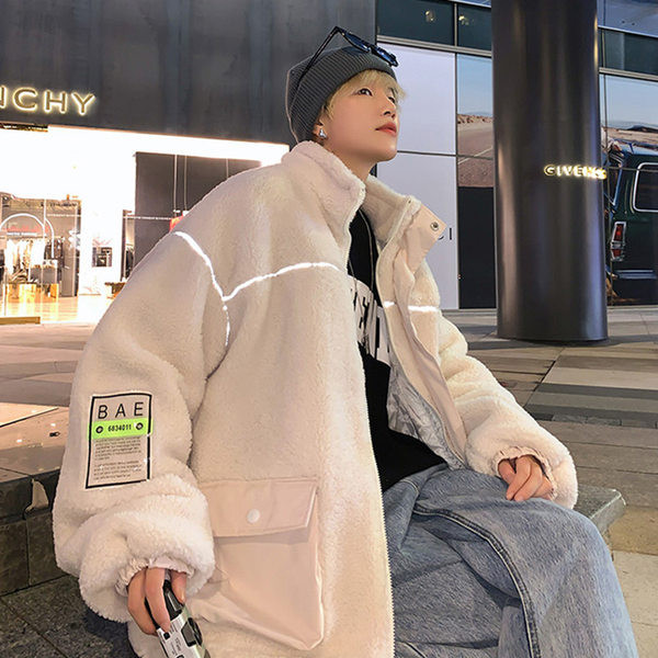 Férfi kabát zsebekkel