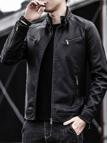 Stiilne meeste nahktagi, millel on lukuga tavaline mudel