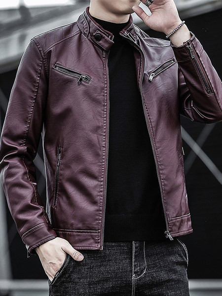 Stiilne meeste nahktagi, millel on lukuga tavaline mudel