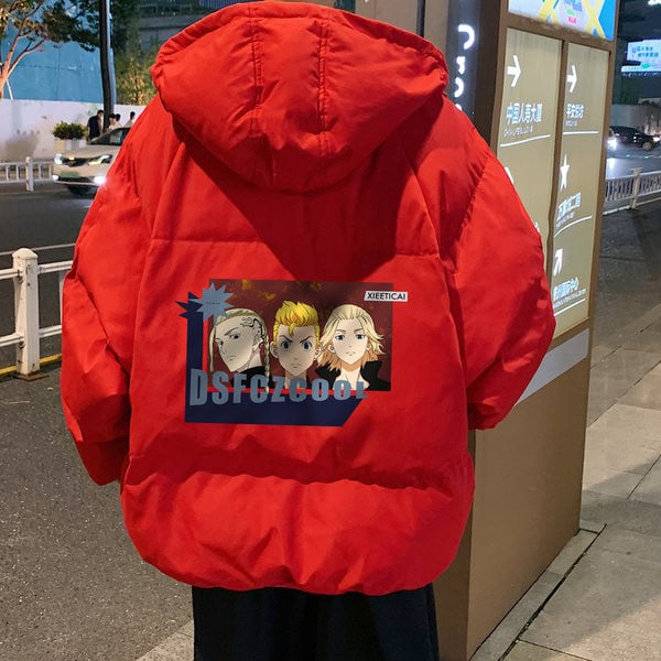 Téli melegítő színes nyomattal a hátoldalán