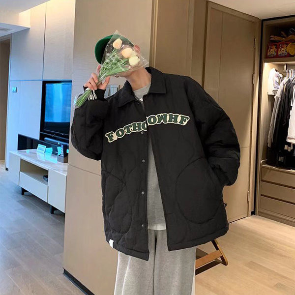 Férfi baseball kabát bézs és fekete felirattal