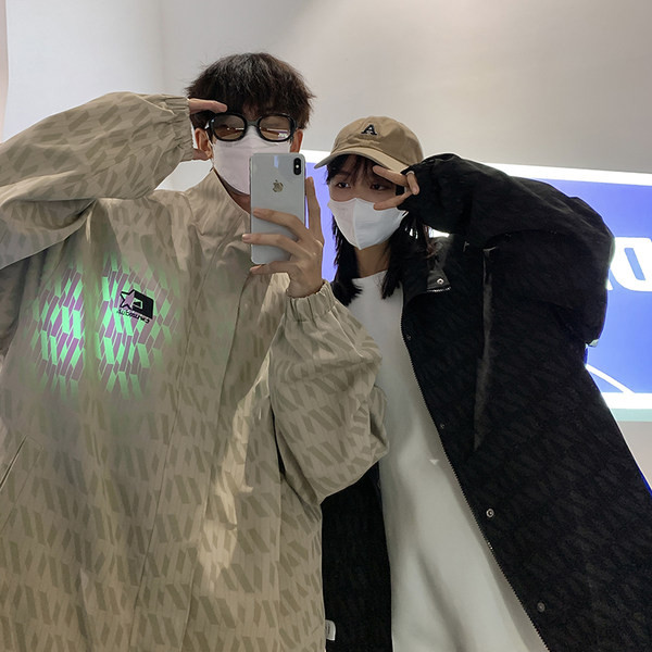 Φαρδύ μοντέλο ανδρικό μπουφάν με τσέπη