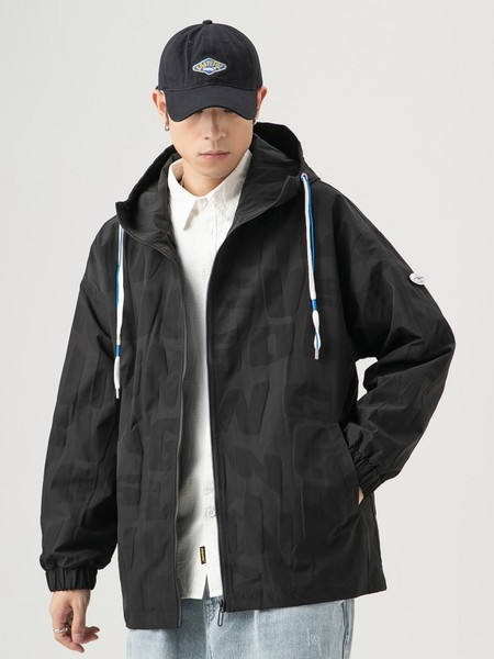 Proljetna muška jakna sa vezicama u crno-bijeloj boji