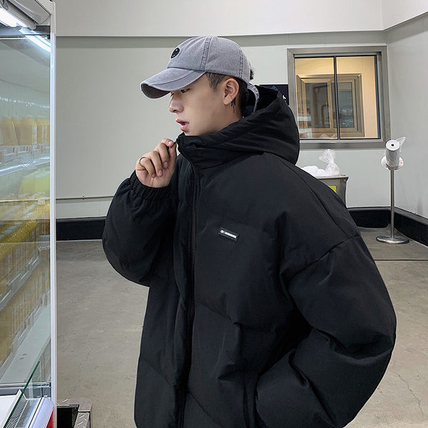 Férfi téli kabát kapucnival négy színben, cipzárral