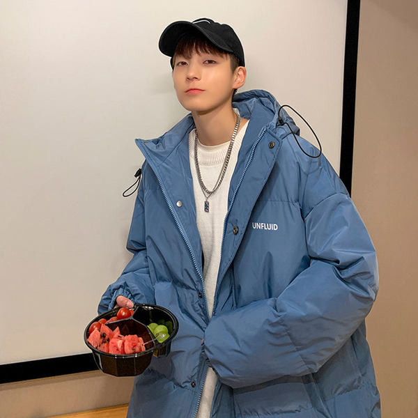 Férfi téli kabát cipzárral és felirattal