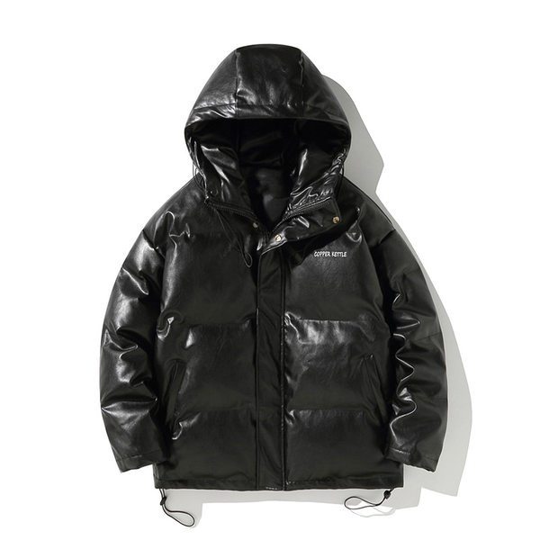 Férfi téli kabát gombokkal és kapucnival