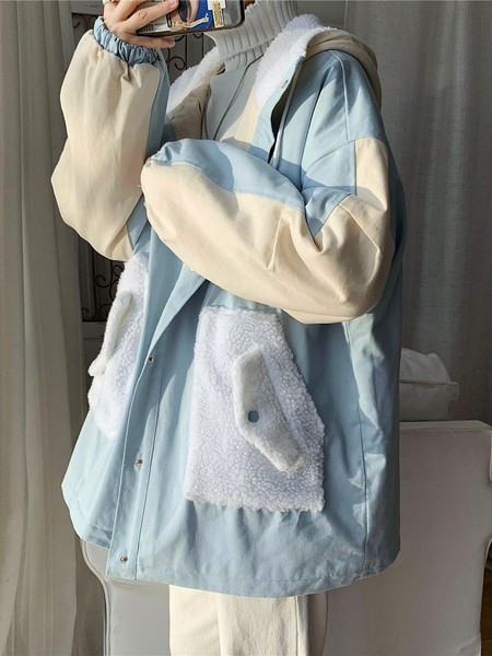 Férfi kabát gombokkal - széles modell