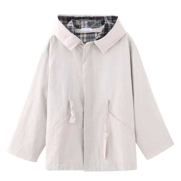 Tasuta mudel taskutega meeste jope