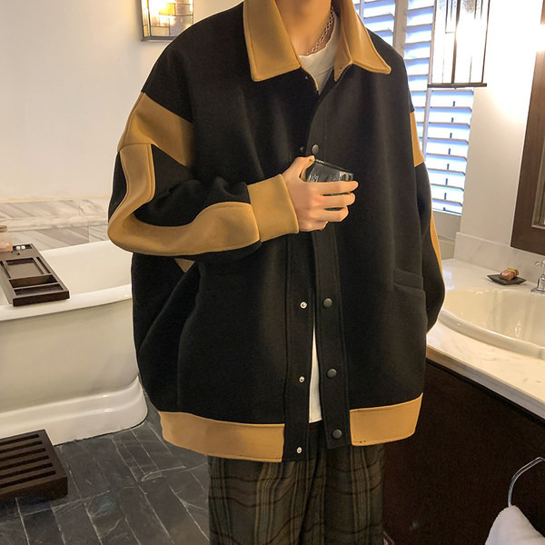 Tavaszra alkalmas férfi kabát